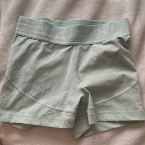 Mint Nike pros!